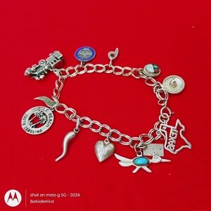 $5 Strt On Sat 12:30!Vtg Sterling Silver Charm Bracelet 12 Sterling Chrms. 7.5"​